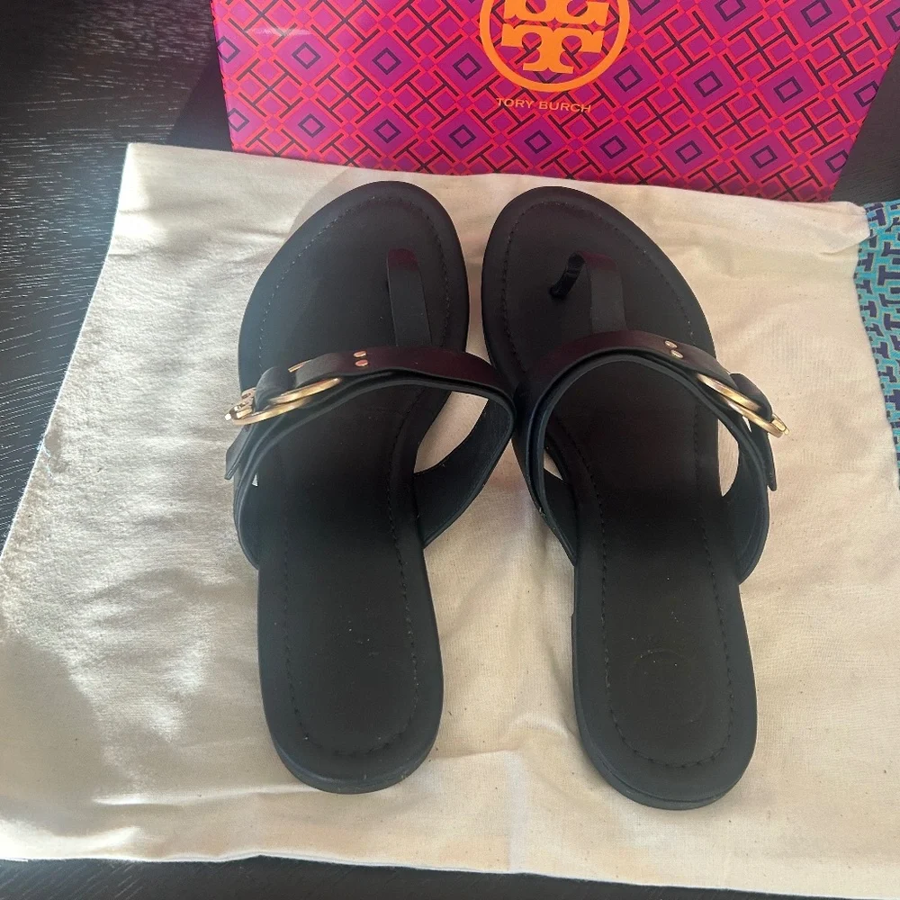 Nearly New Tory Burch Black Marsden Calf Leather Thong Sandals Size 8